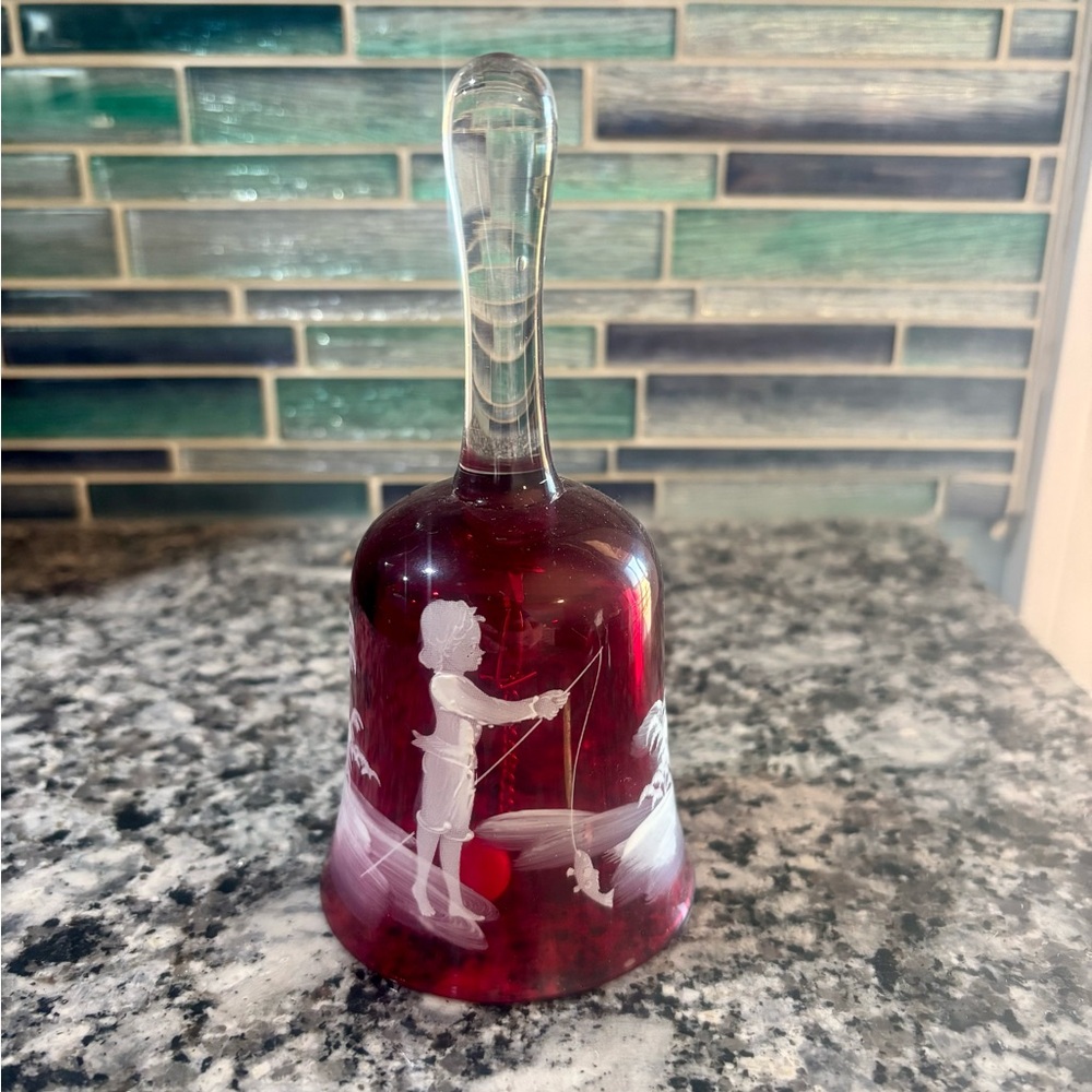 Vintage 70s Westmoreland Cranberry Glass Bell-featuring Mary Gregory - Picture 2 of 6